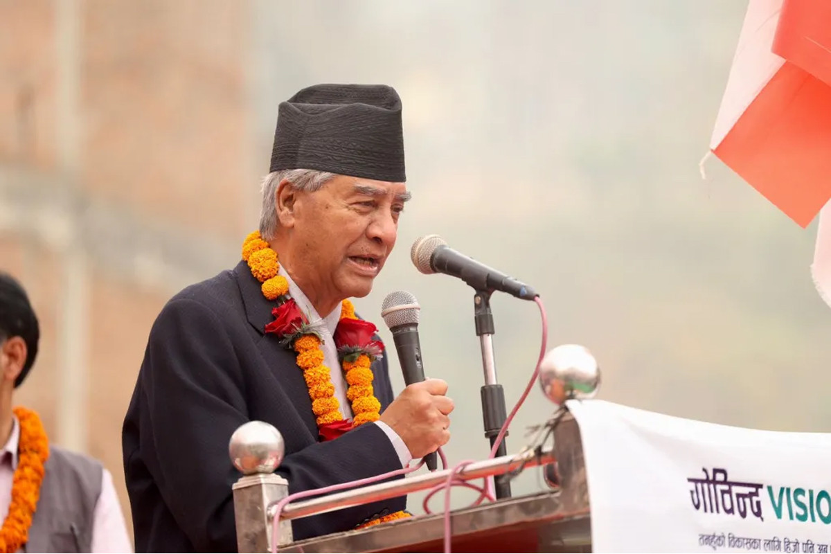 एयरपोर्टमै उद्योगीव्यवसायीले घेरेपछि देउवा अक्क न बक्क