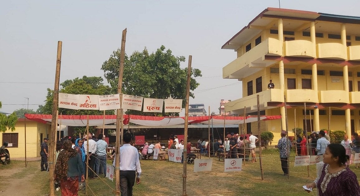 चितवनमा कति खस्यो मत?