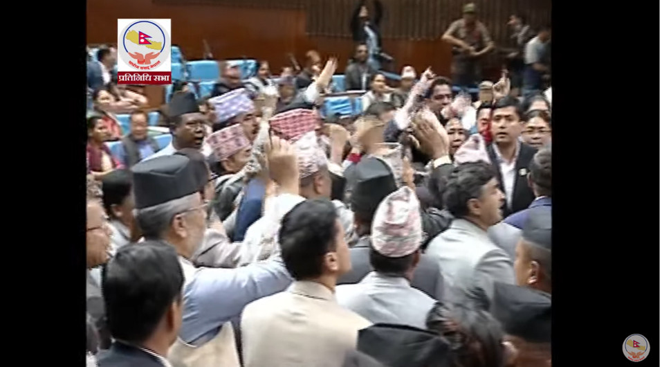 सुनको जलारीले संसदमा बबन्डर