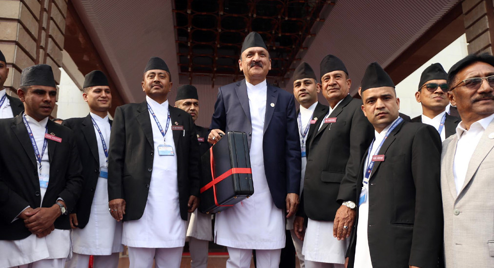 १७ खर्ब ५१ अर्बको बजेट आउँदै