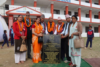 भारत सरकारको सहयोगमा निर्मित विद्यालय हस्तान्तरण