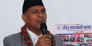 एमाले कोशी प्रदेश अध्यक्षमा माधव निकट खतिवडा विजयी, यसरी ओलीले दिए साथ