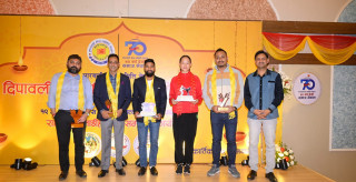 ऐरी, मल्ल र गुरुङलाई मारवाडी सेवा समितिको जनही एक/एक लाख