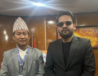 बालेनलाई भेटेपछि हर्क साम्पाङ दंग