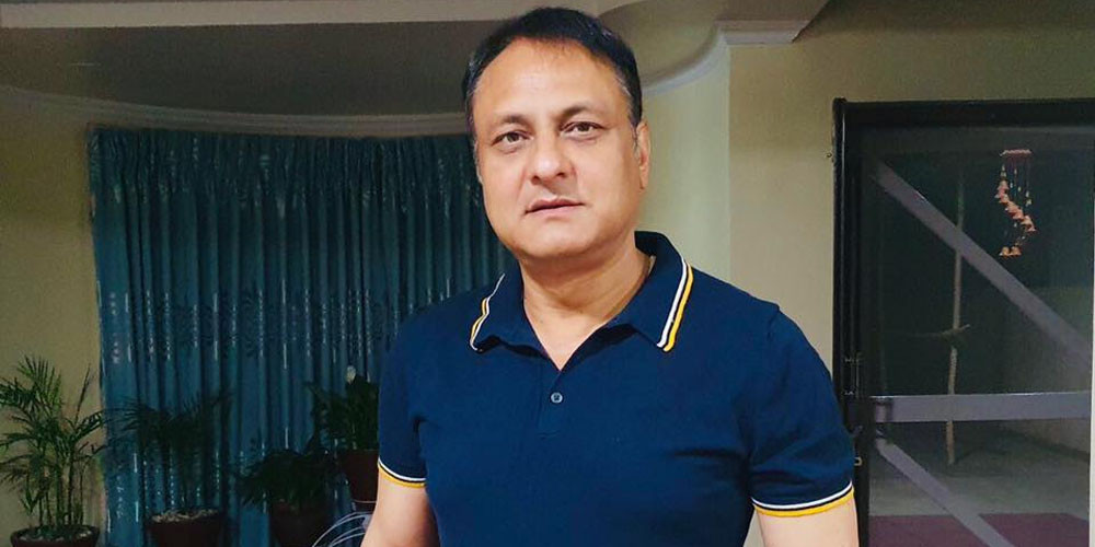 मदिराको सुरमा ‘तैले के भनिस् रे’ भनेपछि पूर्वआईजी सर्वेन्द्रको कठालो समातियो