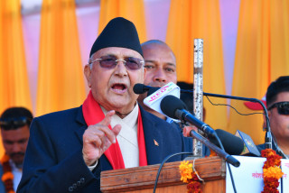 ओलीले नै कमजोर बनाएका थिए संविधानको जग