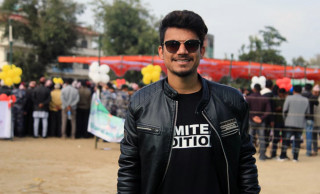 गायक रवि ओडविरुद्ध पत्नीले हालिन् बलात्कारको जाहेरी, पक्राउ पुर्जी जारी