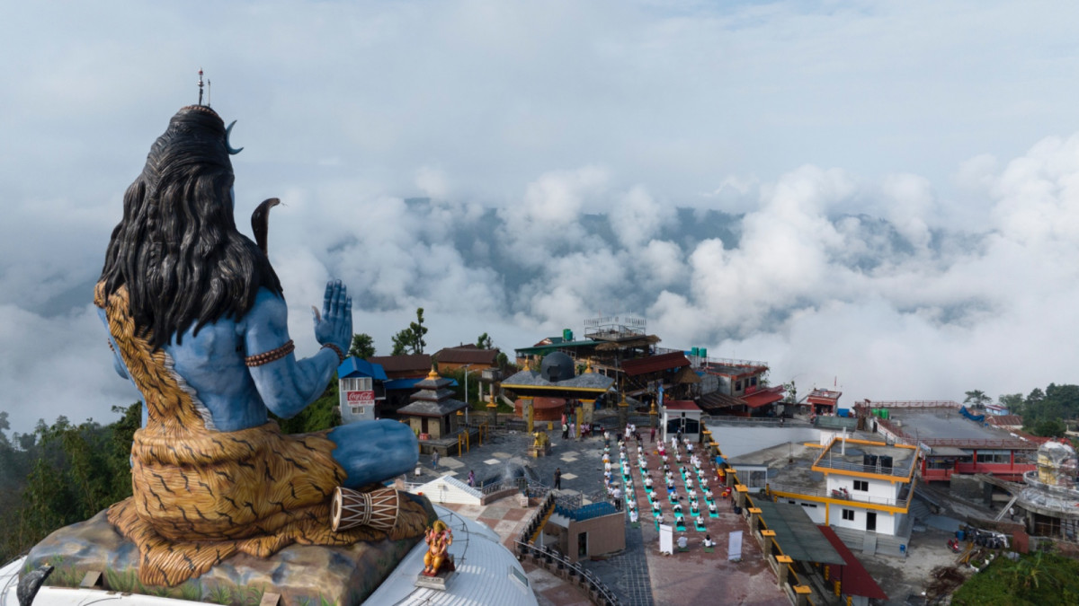 भारतीय राजदूतावासले पोखरामा गर्यो अन्तर्राष्ट्रिय योग दिवस उत्सव