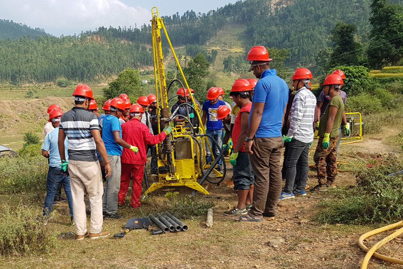 पेट्रोलियम पदार्थ अन्वेषण गर्दा  ग्यास भेटियो