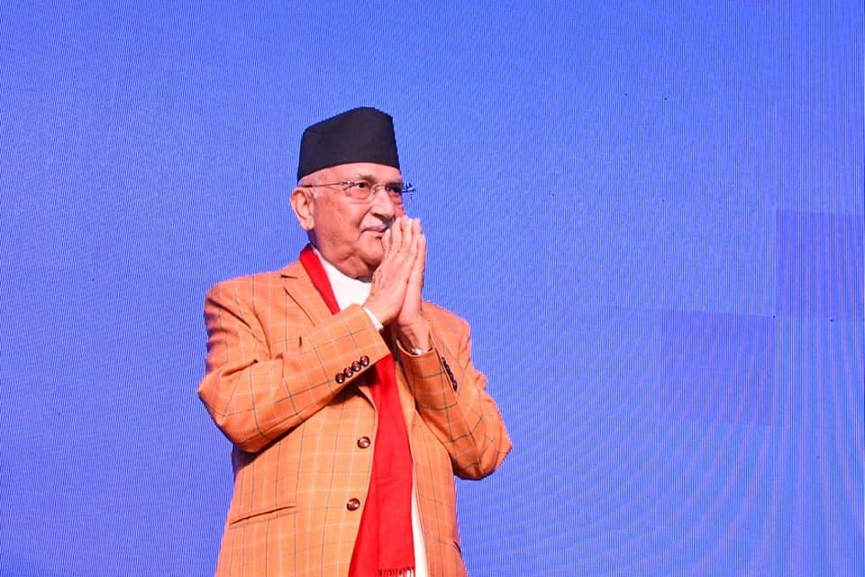 प्रधानमन्त्री ओली स्वदेश फर्किए