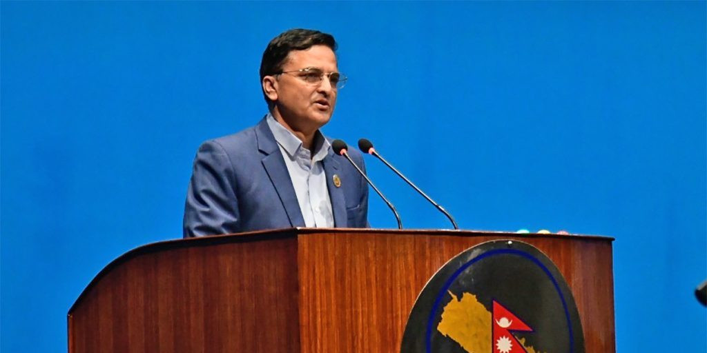 अध्यादेशबाटै जन्मिएको पार्टीले विरोध गर्दा अचम्म लाग्छ : योगेश भट्टराई