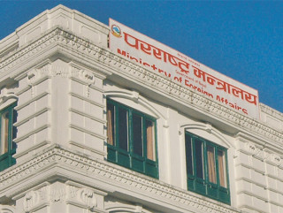 पाकिस्तानमा रहेका विद्यार्थी तथा नेपालीहरू सम्पर्कमा छन : परराष्ट्र मन्त्रालय