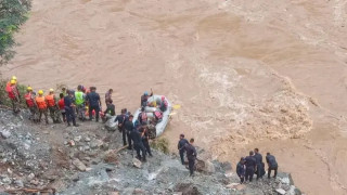 सिमलताल घटनाको एक बर्ष : त्रिशूलीमा खसेका दुई बसका ३९ जना यात्रु अझै भेटिएनन्