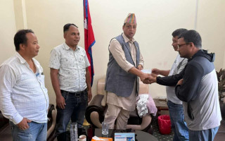 आफुले घोषणा गरेको कार्य पुरा गर्दै मुख्यमन्त्री बानियाँ, सुमनसिंको परिवारमा खुसियाली !