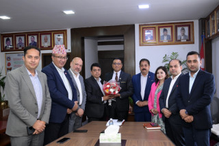 अब निजी क्षेत्रले घुस खुवाउनु पर्दैन, ढुक्क भएर लगानी बढाउनुस: अर्थमन्त्री वाग्ले