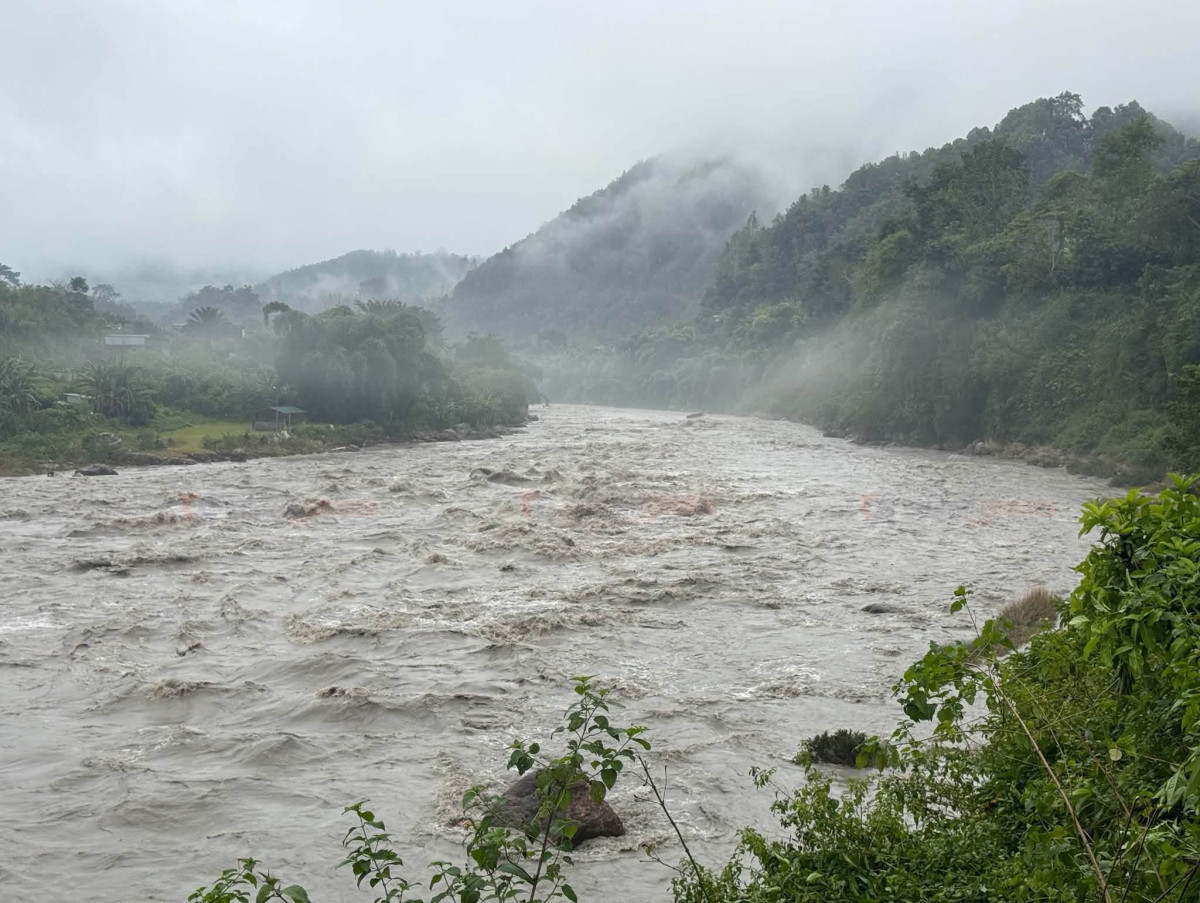 बूढीगण्डकीमा बाढीको वितण्डा, ७० अर्बको जलविद्युत् आयोजनाको क्याम्प र उपकरण बगायो